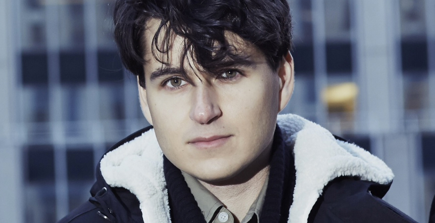 Here's Another Update On How Complete The New Vampire Weekend Record Is