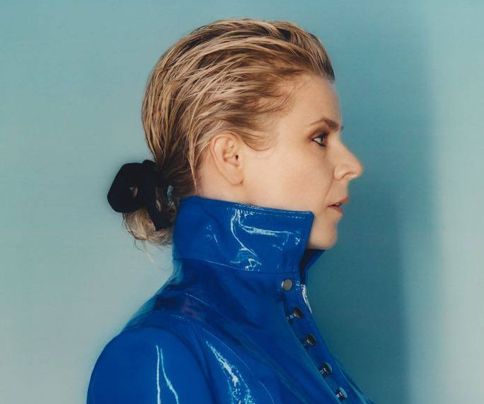 You Can Preview Robyn's Insanely Good New Single 'Missing U' In This Short Doco