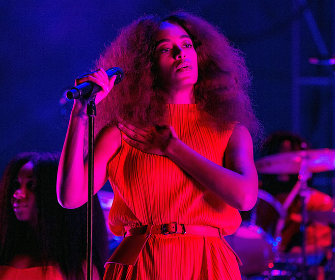 We Don't Mean To Alarm You But Solange Is Posting New Lyrics On Twitter