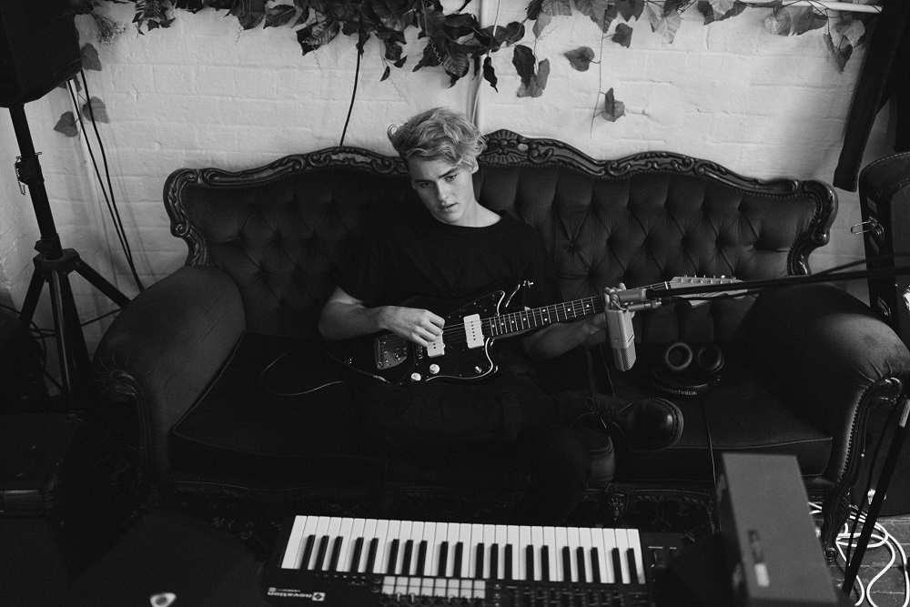 Meet Rising Star Jack Gray And His New Video 'My Hands'