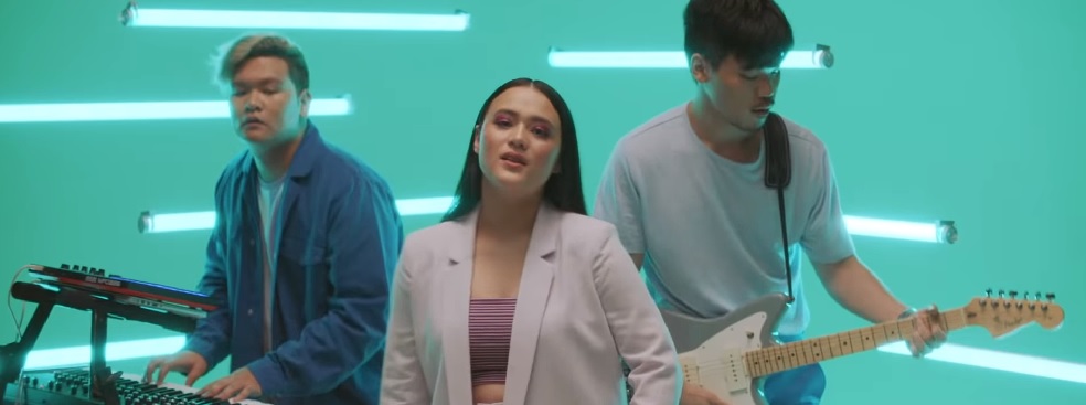 GLADES' 'Do Right' Has Finally Scored A Video And It's A Pastel Wonderland