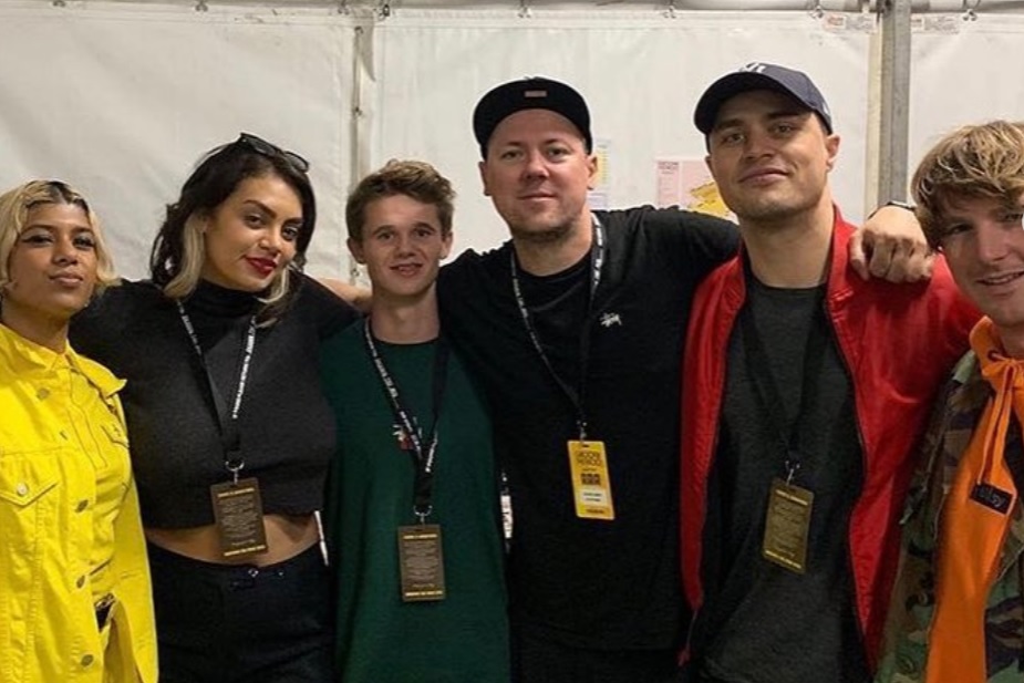 Egg Boy Went To Groovin The Moo & Hung Out With Some Deadset Legends