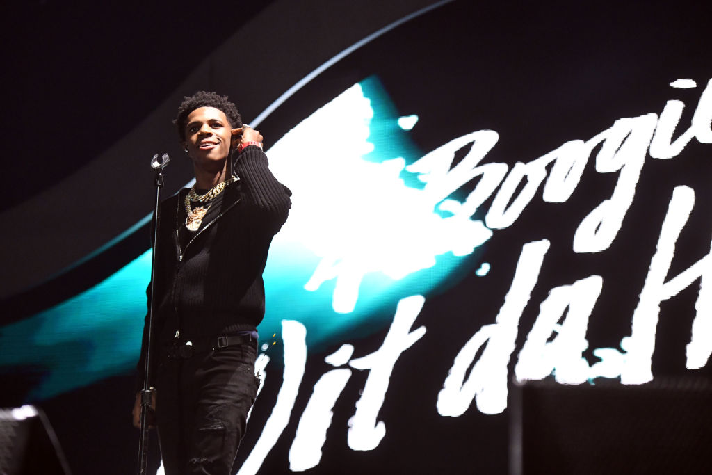 A Boogie Wit Da Hoodie Is Looking For Love In Video For 'Swervin'