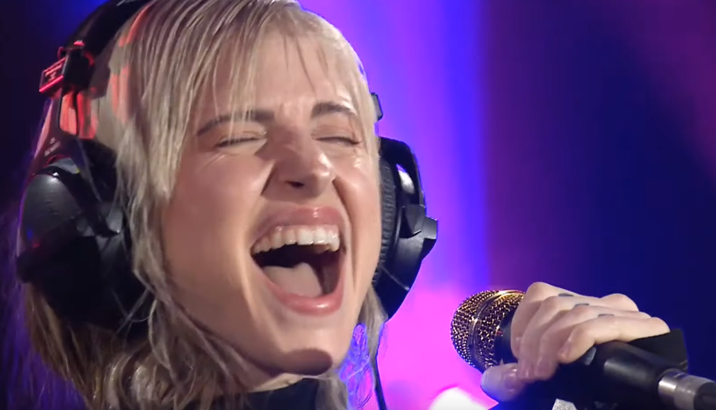 Hayley Williams Just Did A Stunning Cover Of Dua Lipa's 'Don't Start Now' So RIP Me