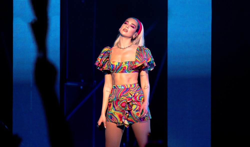 Here Are The Amazing Photos From Dua Lipa, Sam Smith & Kesha's Mardi Gras Performance