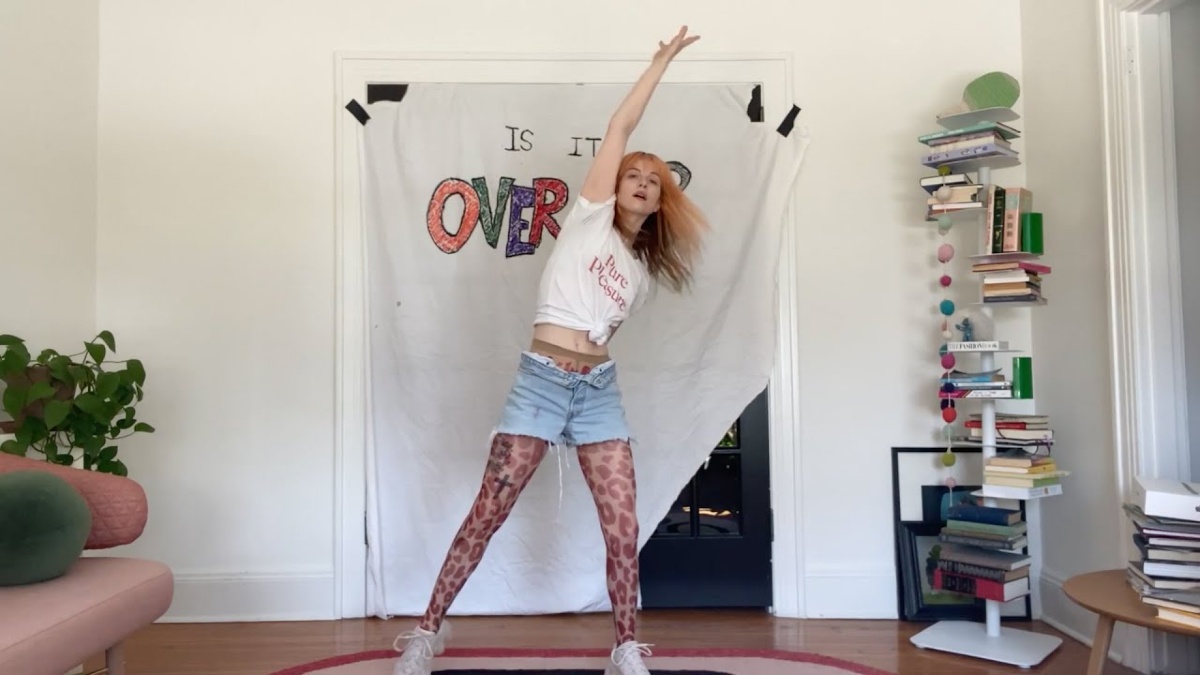 Hayley Williams Has Shared An 'Over Yet' Workout Video So You Can Get Fit While Bopping