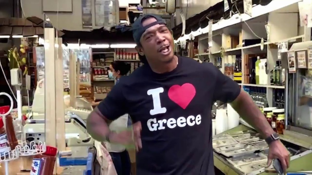 You Have To Watch Ja Rule In This Ad For An American Deli