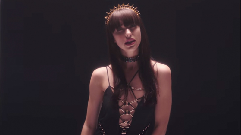 Hear Kimbra's Primal New Song 'Top Of The World' Co-Produced By Skrillex