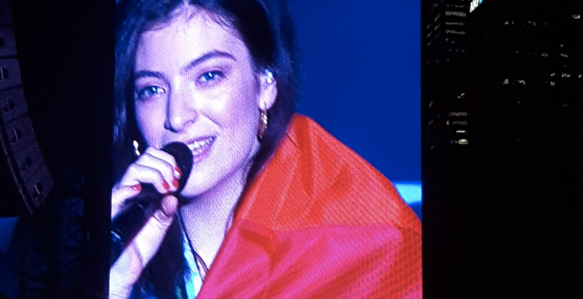 Lorde Celebrates Same-Sex Marriage With A Heartfelt Cover Of Whitney Houston's 'I Wanna Dance With Somebody' Last Night