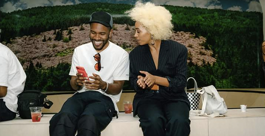 The Internet Is Wondering What Meme Frank Ocean Was Showing Solange In This Pic