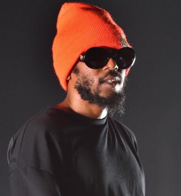 Fans Are Convinced That Kendrick Lamar Used A Stunt Double At A Recent Festival Performance