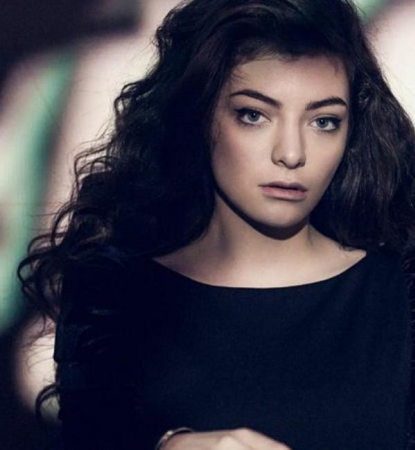 Lorde's Chucked A Cheeky Ad On Kiwi TV That Suggest A New Single Is Dropping Friday